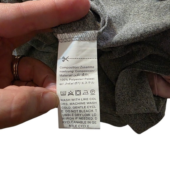 SHEIN LUNE Plus Twist Hem Color Block Tee Size 4X Pink, Black, & Gray Colorblock - Picture 5 of 8